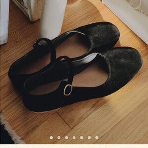 Dôen Black Mary Janes